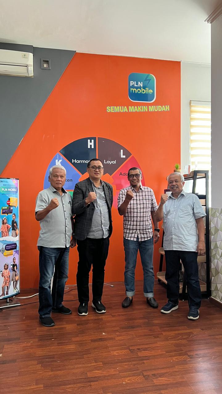 Kunjungan Kantor PLN Distribusi Sulutenggo